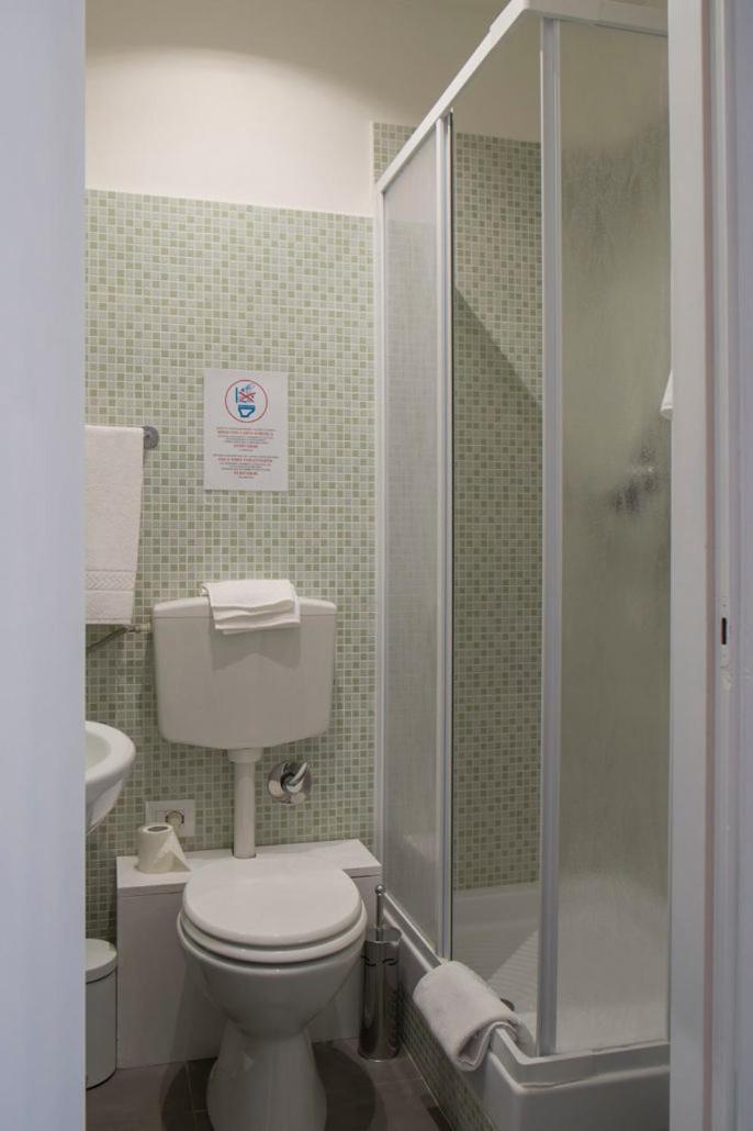 Domus Crescenzio - Guest House Rome Bagian luar foto